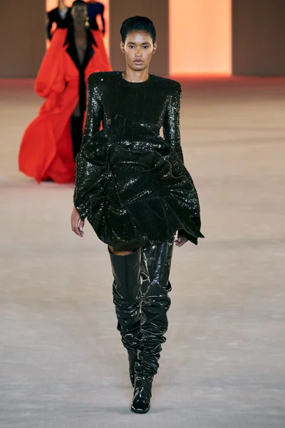Look 65